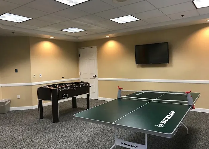 Hilton Vacation Club Varsity Club